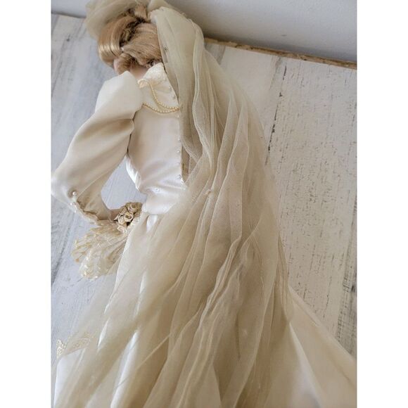 Franklin heirloom AS IS Gibson Girl bride collectible porcelain doll - Picture 15 of 16